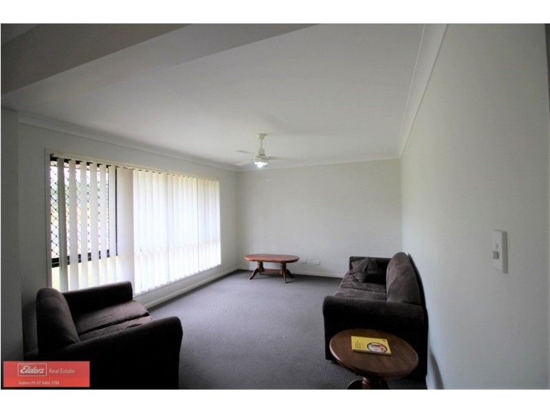 8 Boysen Court, Adare QLD 4343