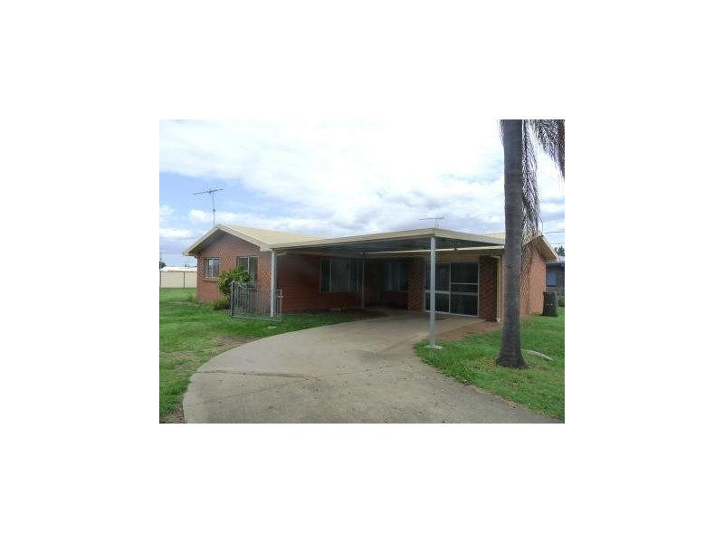 12 MURRY STREET, Gatton QLD 4343