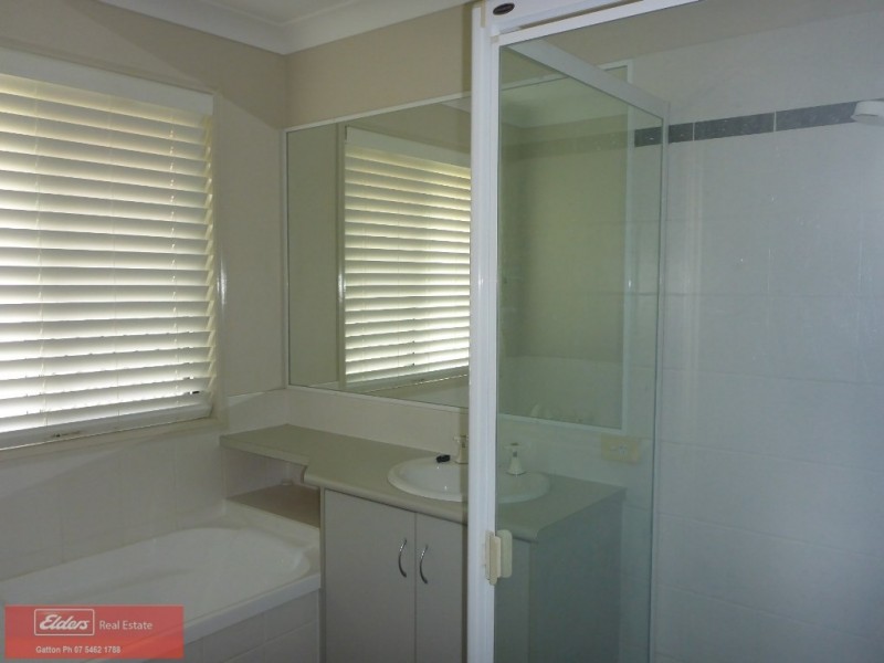 37 DAVIS CRESCENT, Gatton QLD 4343
