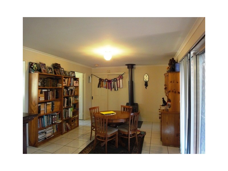 Upper Lockyer QLD 4352