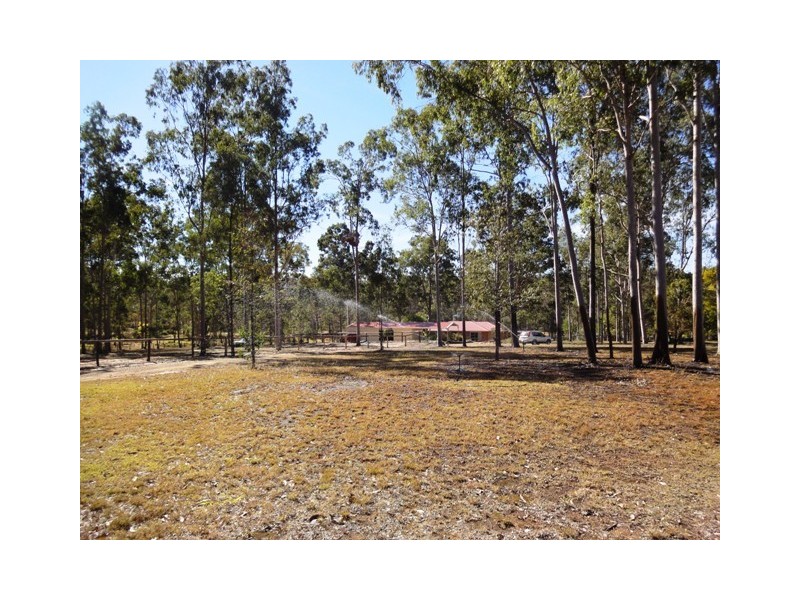 Upper Lockyer QLD 4352