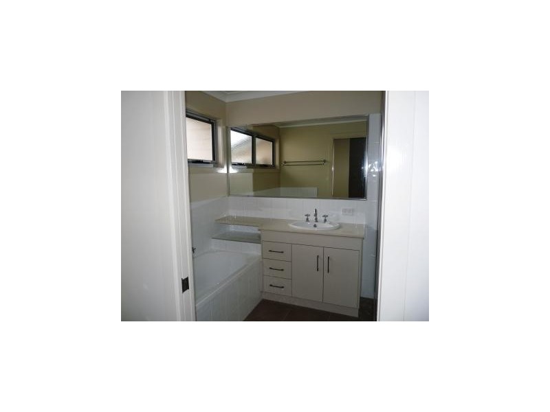 1/91 WOODLANDS ROAD, Gatton QLD 4343