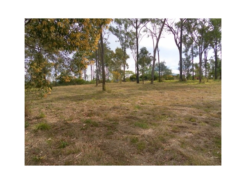 158 LAKES DRIVE, Laidley Heights QLD 4341