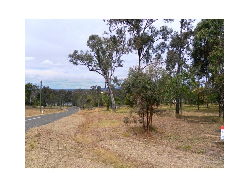 158 LAKES DRIVE, Laidley Heights QLD 4341