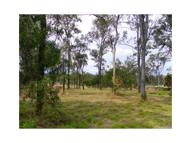 158 LAKES DRIVE, Laidley Heights QLD 4341