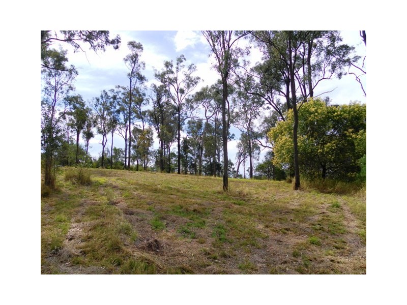 158 LAKES DRIVE, Laidley Heights QLD 4341
