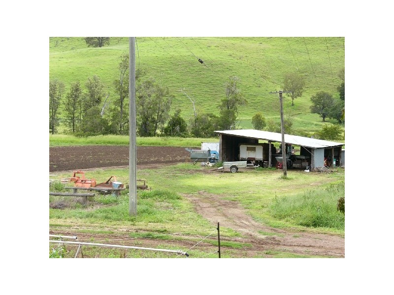 Lefthand Branch QLD 4343