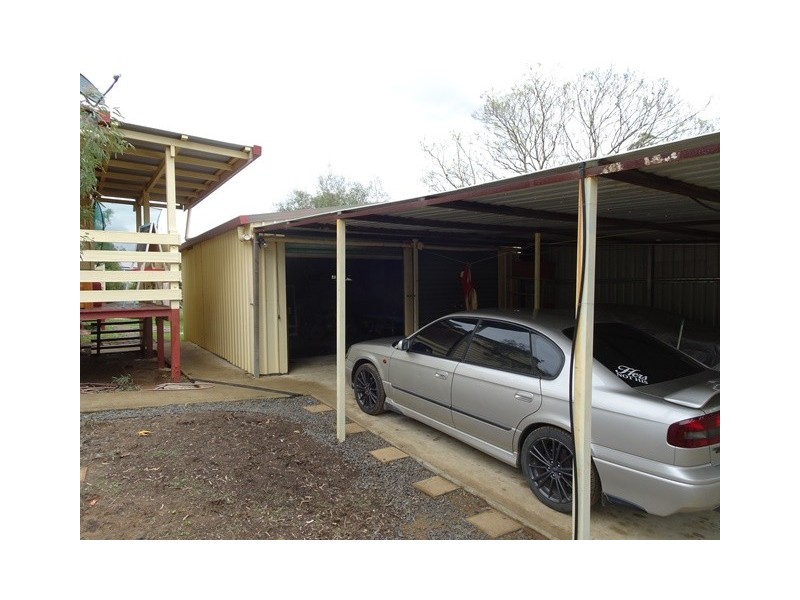 55 Cricket Road, Regency Downs QLD 4341