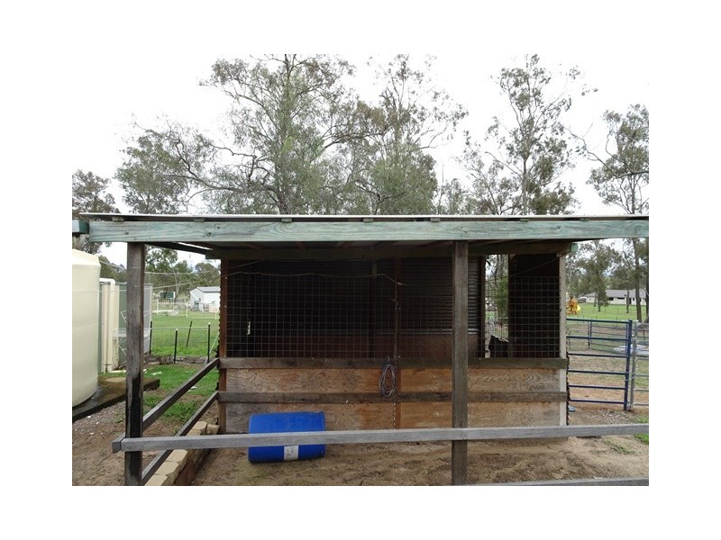 55 Cricket Road, Regency Downs QLD 4341