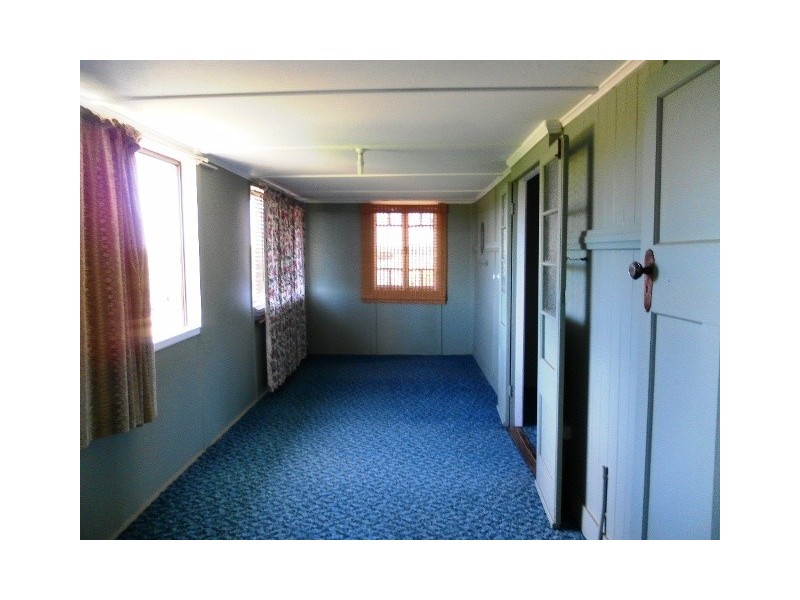Kentville QLD 4341