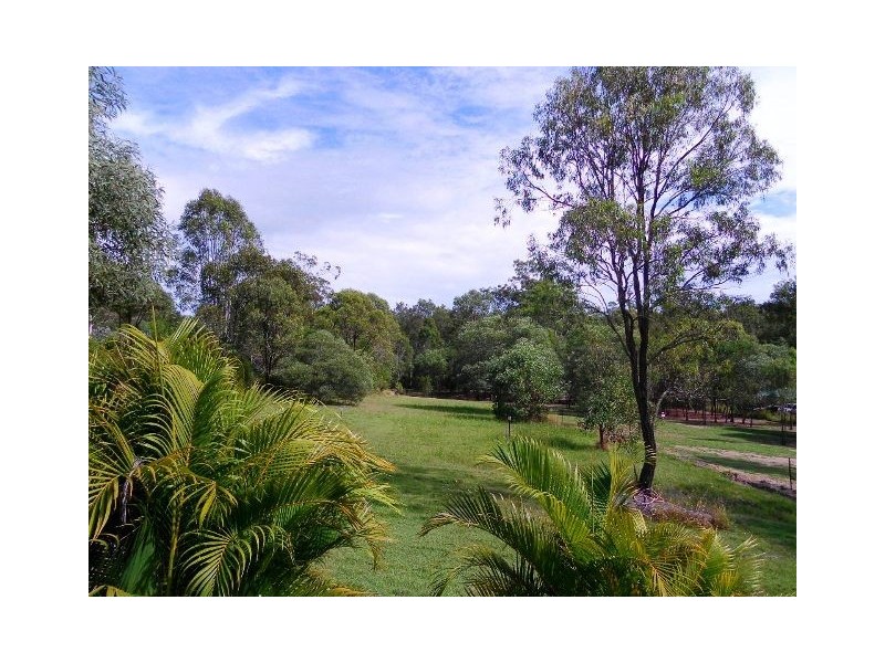 Kensington Grove QLD 4341