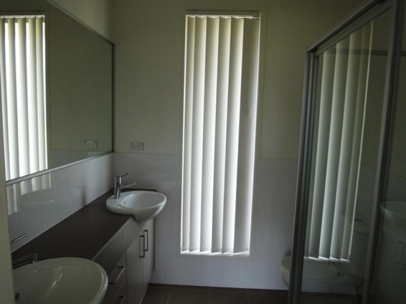 Adare QLD 4343