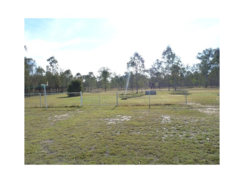 11 Banksia, Morton Vale QLD 4343