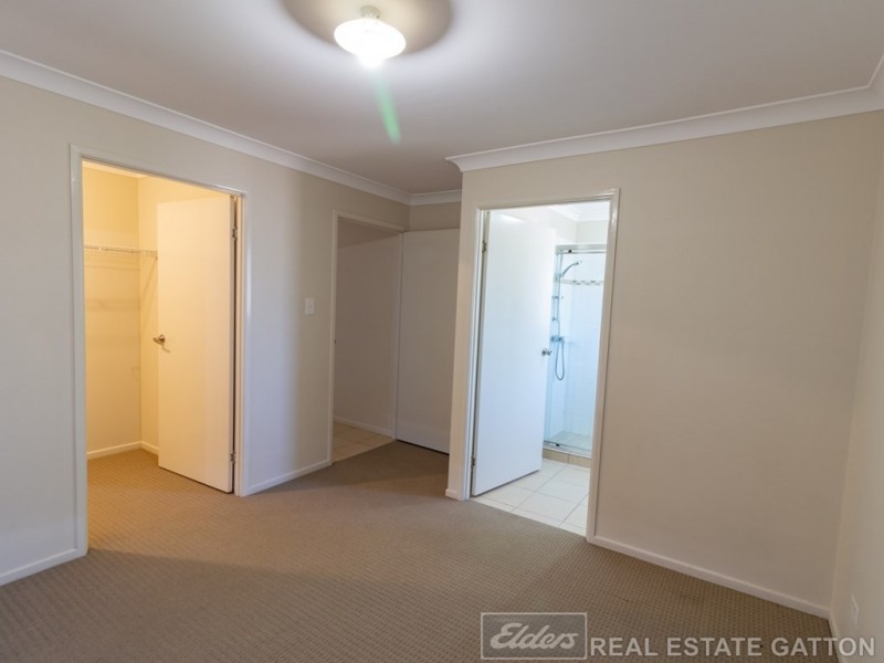 4 BROLGA WAY, Adare QLD 4343