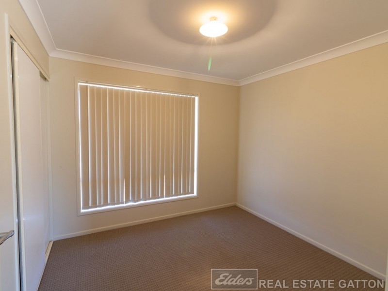 4 BROLGA WAY, Adare QLD 4343