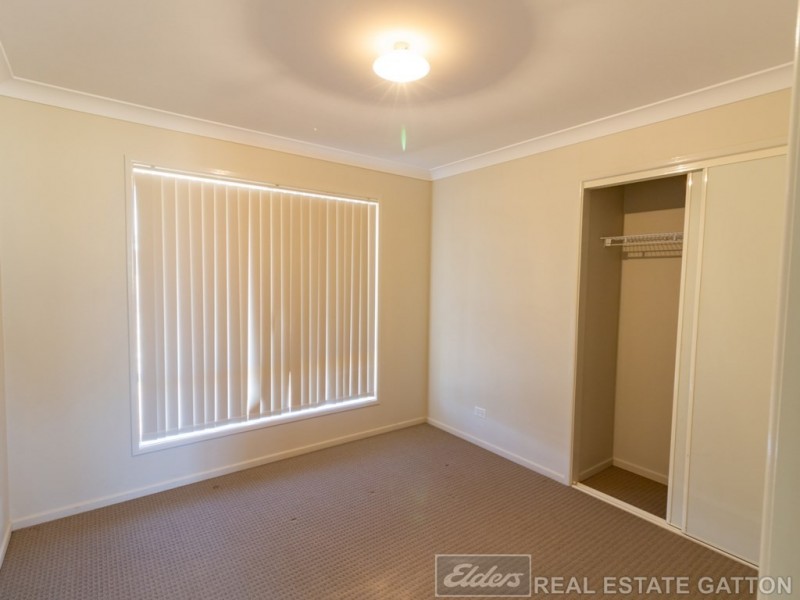 4 BROLGA WAY, Adare QLD 4343