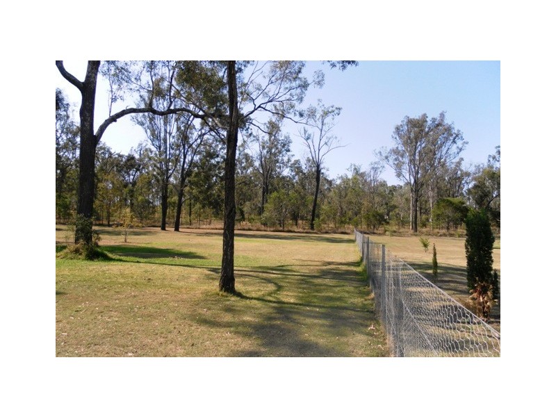 Kensington Grove QLD 4341