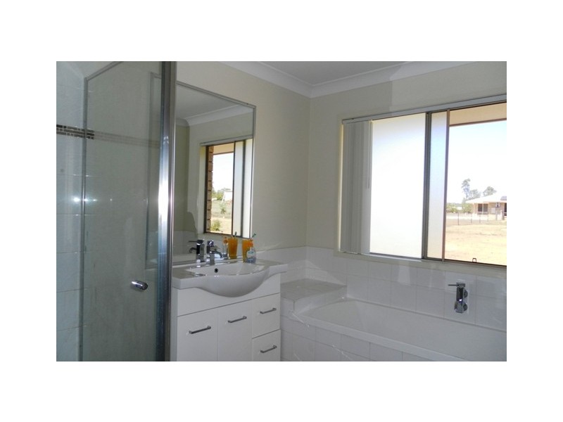 Adare QLD 4343