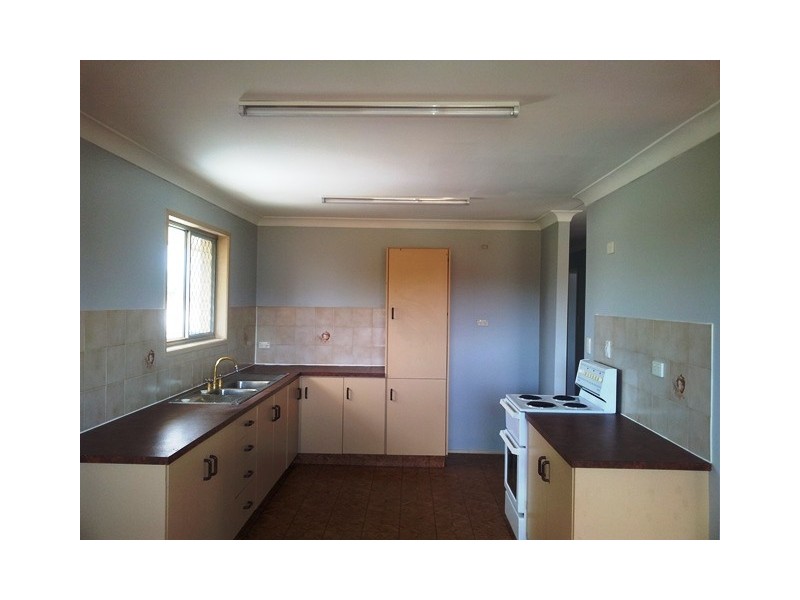 27 Crestview, Gatton QLD 4343