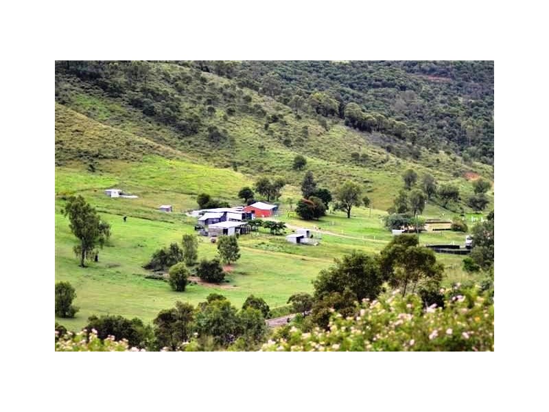 520 Dry Gully Road, Mount Whitestone QLD 4347