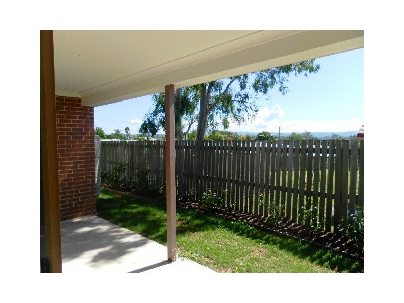 1/147 WOODLANDS, Gatton QLD 4343