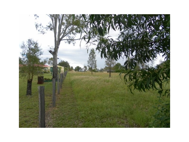 Kensington Grove QLD 4341