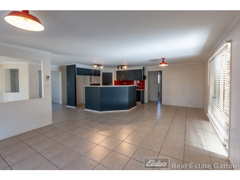 14 Andrews Drive, Gatton QLD 4343