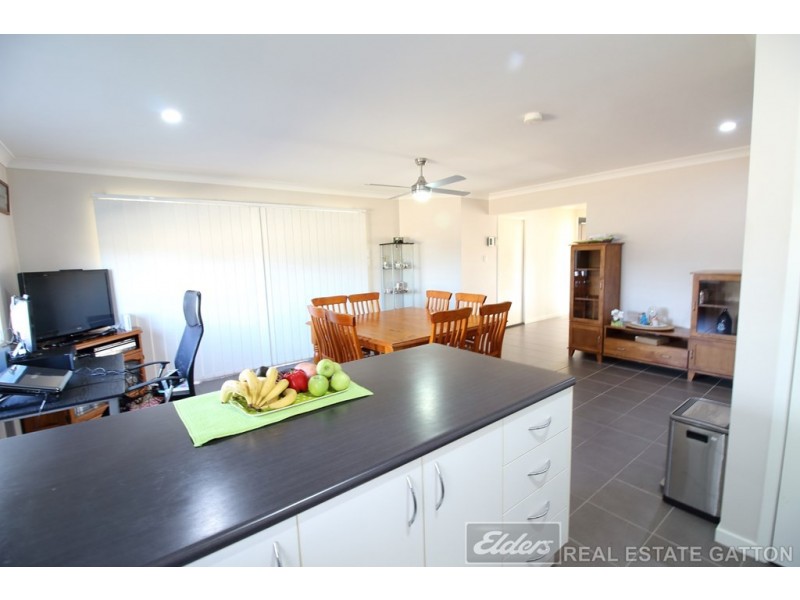 32 Mountain View Drive, Adare QLD 4343