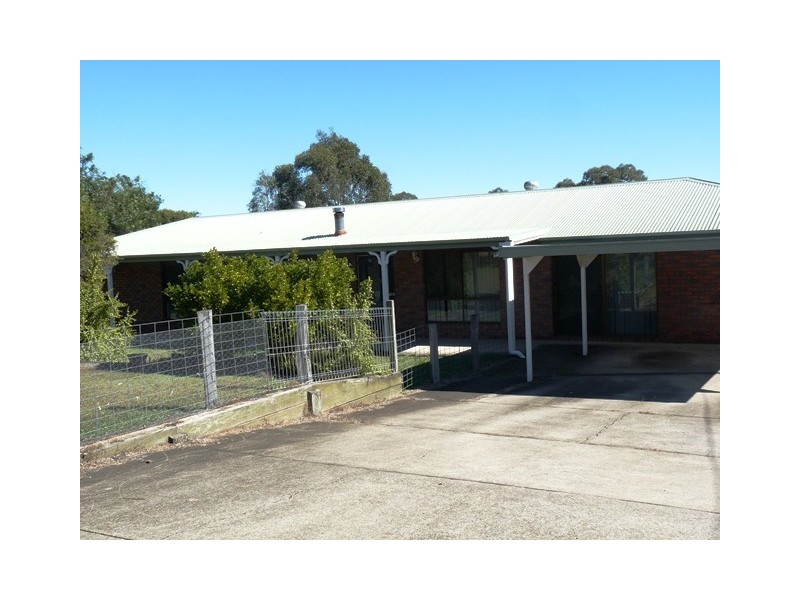 9 Fairway Drive, Hatton Vale QLD 4341