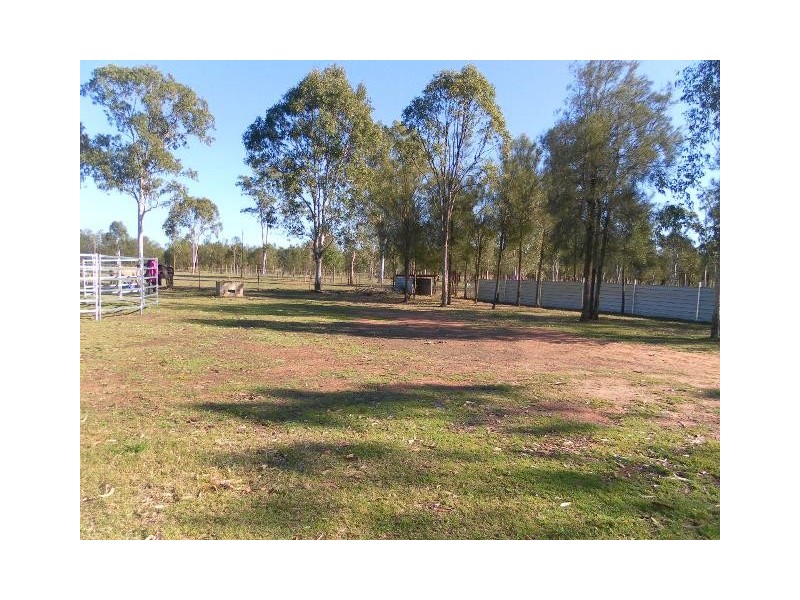 5 Banksia Court, Morton Vale QLD 4343
