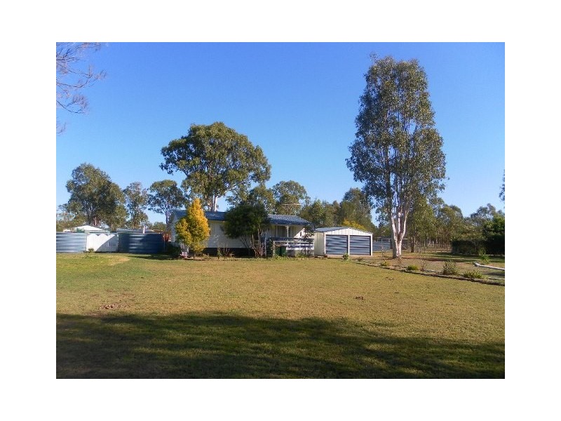 5 Banksia Court, Morton Vale QLD 4343