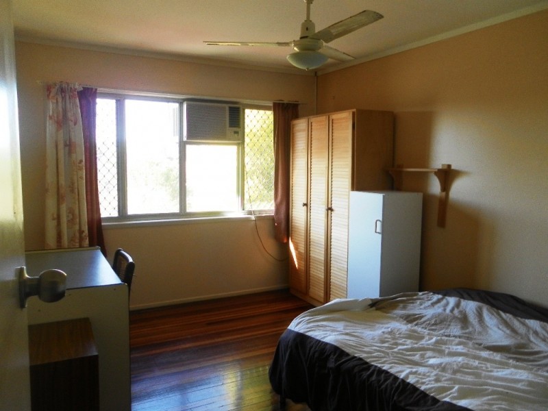 2 Dwyer Street, Gatton QLD 4343