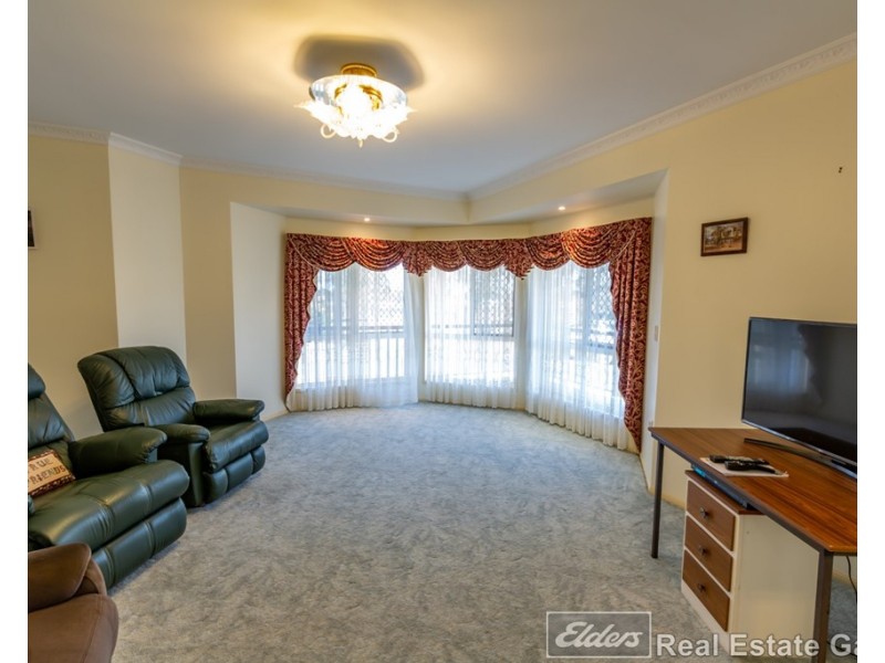 7 Waterview Crescent, Lake Clarendon QLD 4343