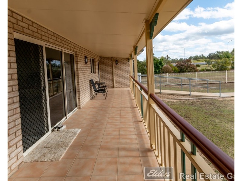 7 Waterview Crescent, Lake Clarendon QLD 4343