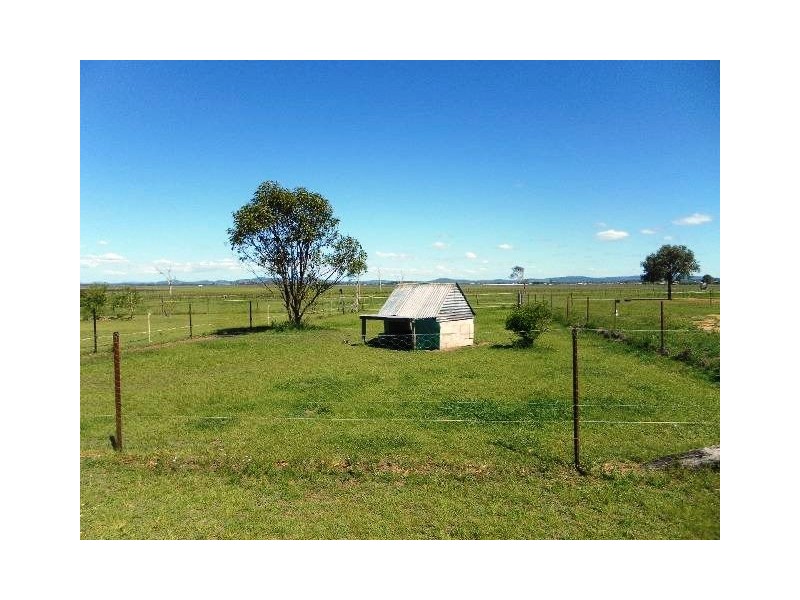 Lockyer Waters QLD 4311