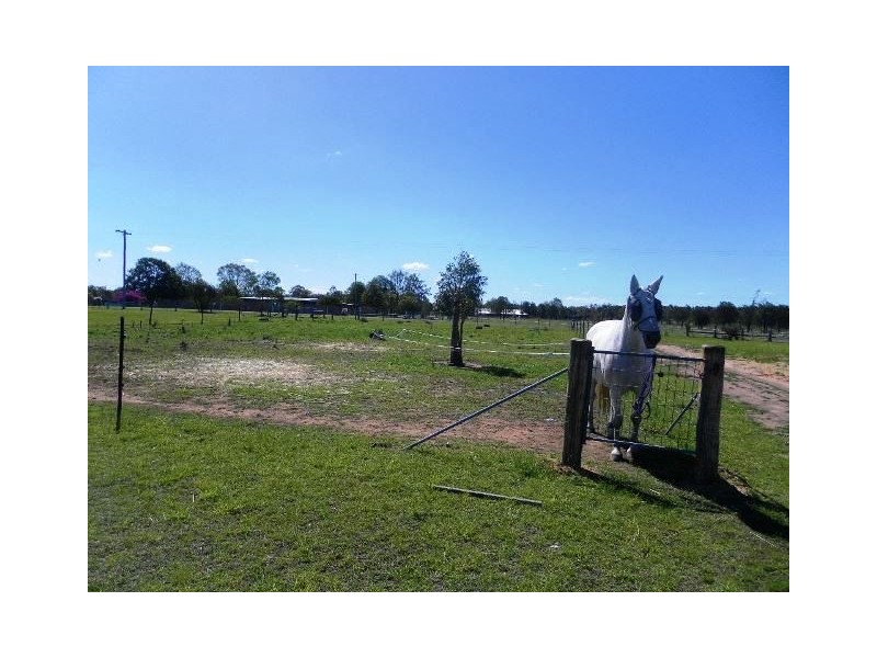 Lockyer Waters QLD 4311