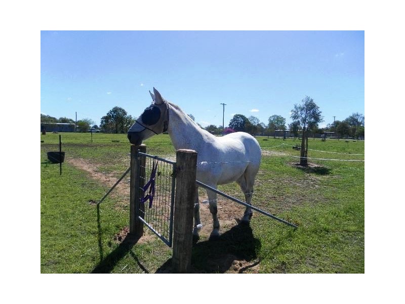 Lockyer Waters QLD 4311