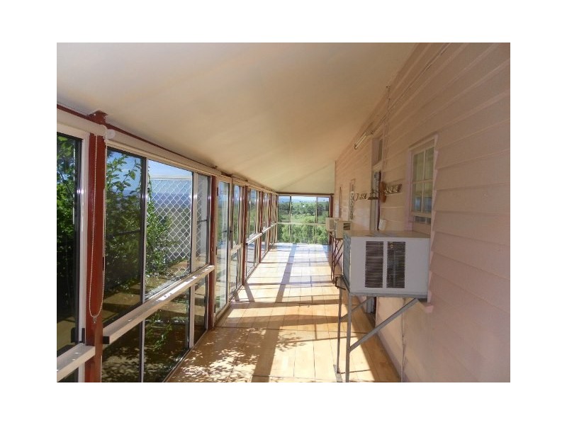 29 Chaples, Upper Tenthill QLD 4343