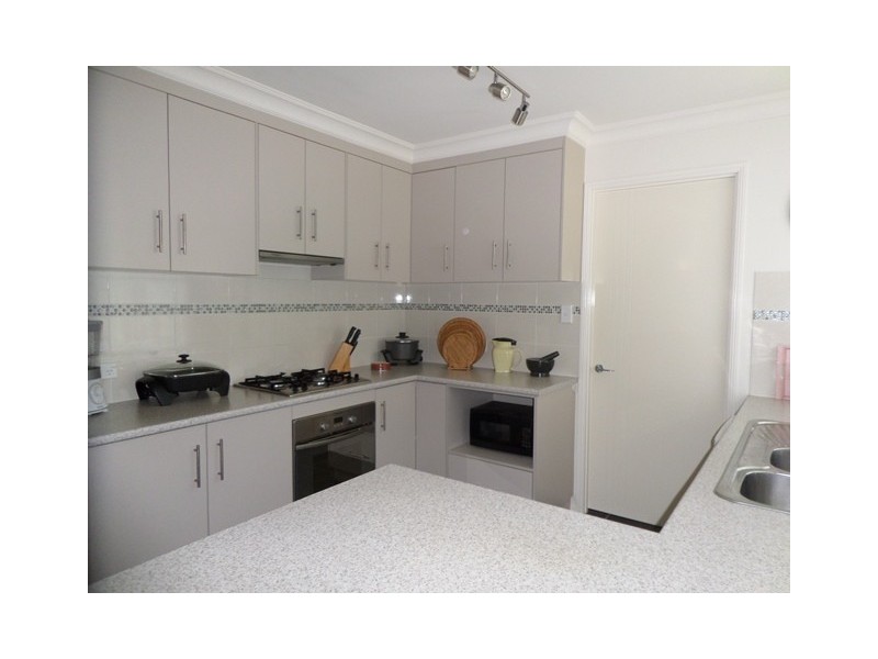 9 Legend Drive, Adare QLD 4343