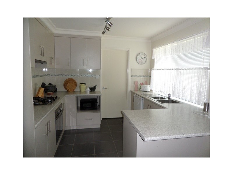 9 Legend Drive, Adare QLD 4343