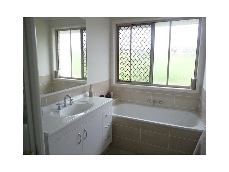 Hatton Vale QLD 4341