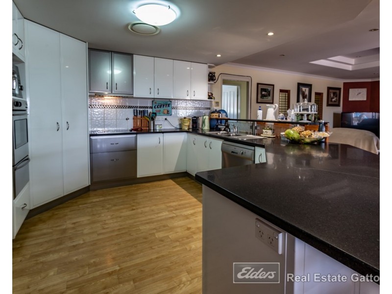 10 Caitlin Court, Placid Hills QLD 4343