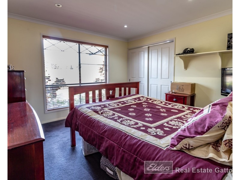 10 Caitlin Court, Placid Hills QLD 4343