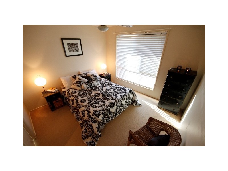 73 Parklea Drive, Placid Hills QLD 4343