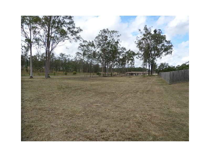 2 Boomerang Drive, Gatton QLD 4343