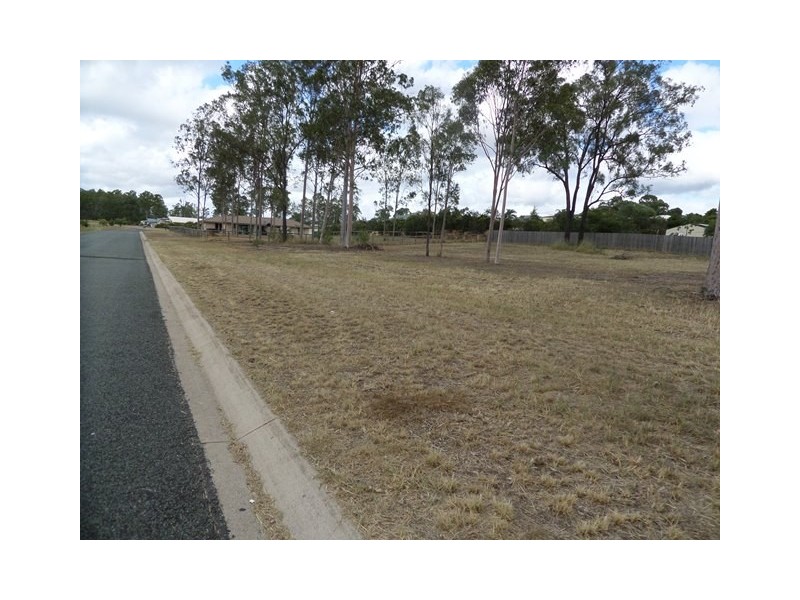 2 Boomerang Drive, Gatton QLD 4343