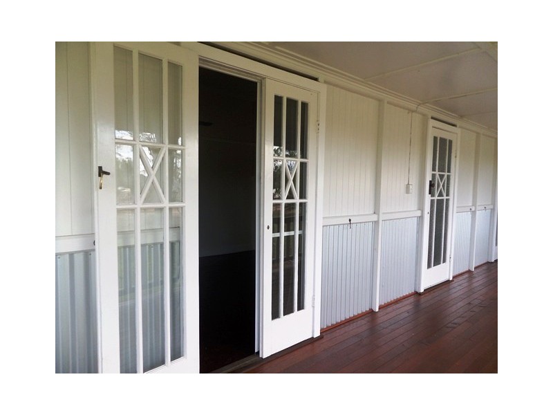 Lockyer Waters QLD 4311