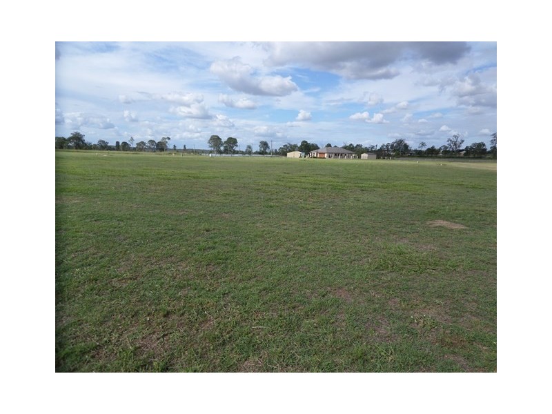 39 (Lot 141) Placid Drive, Placid Hills QLD 4343