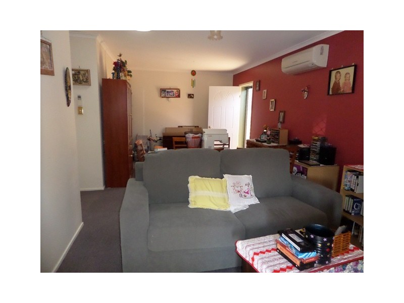 17 Metcalf St, Gatton QLD 4343