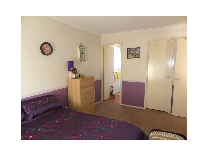 17 Metcalf St, Gatton QLD 4343